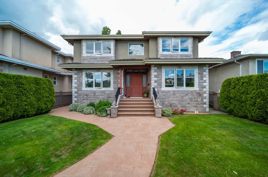 6807 BURNS STREET, Burnaby, BC — Residential for Sale - Main Photo