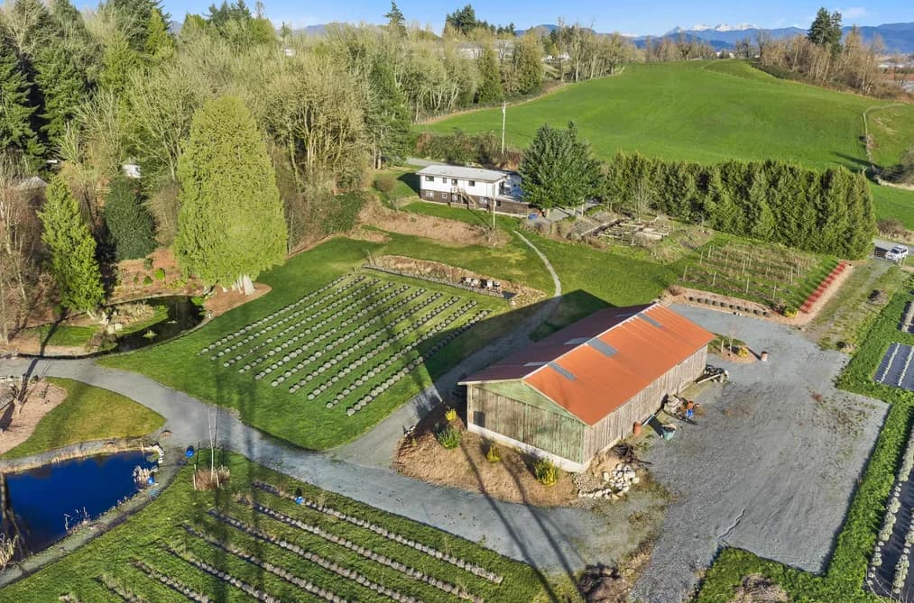 681 BRADNER ROAD, Abbotsford, BC — Residential for Sale - Photo 2