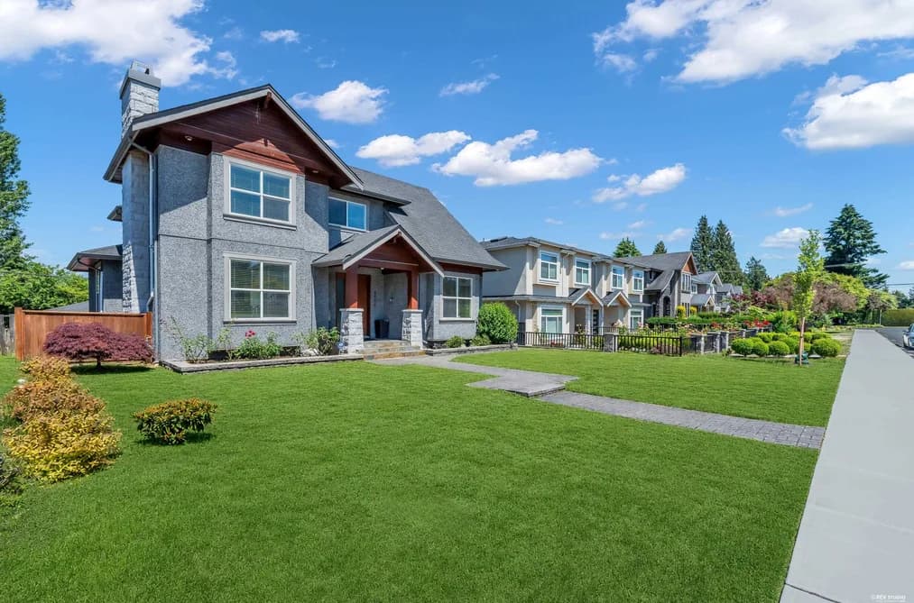 6841 BURNS STREET, Burnaby, BC — Residential for Sale - Main Photo
