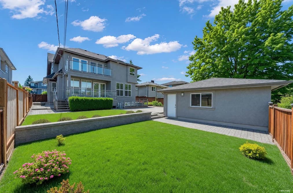 6841 BURNS STREET, Burnaby, BC — Residential for Sale - Photo 2