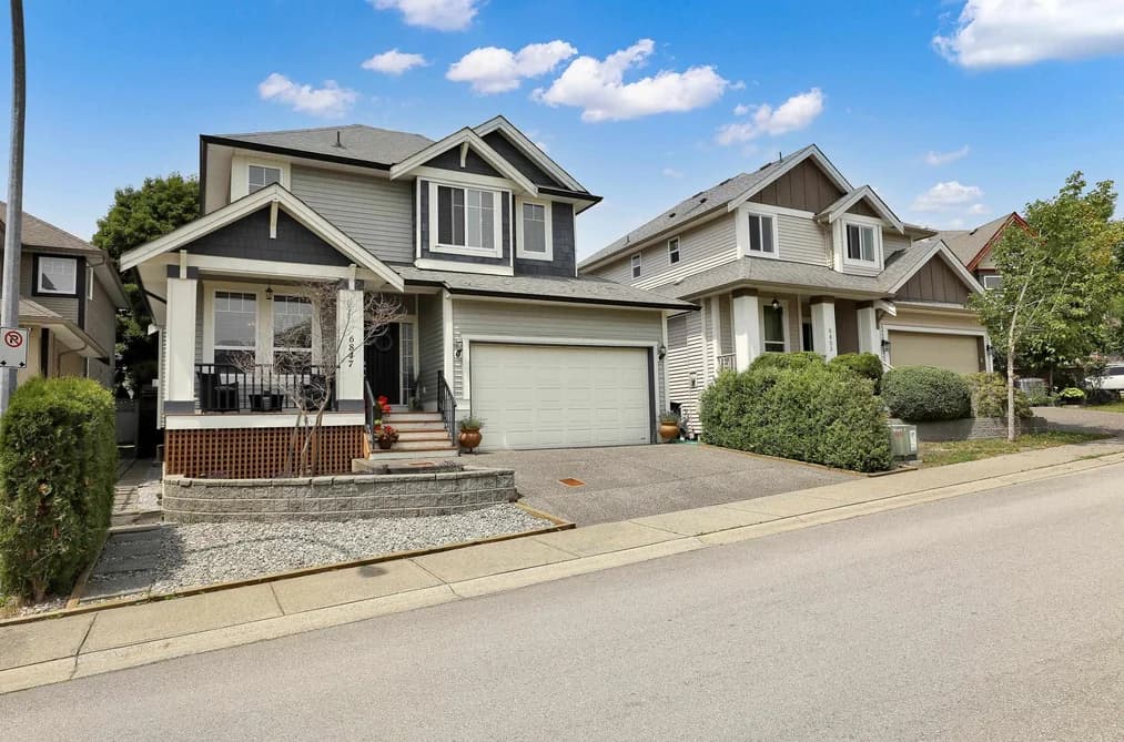 6847 196B STREET, Langley, BC — Residential for Sale - Photo 2