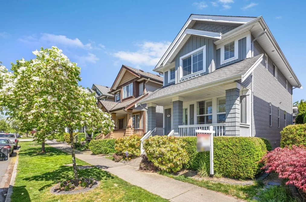 6880 190 STREET, Surrey, BC — Residential for Sale - Photo 2