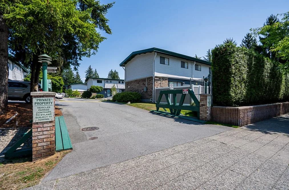 69 10806 152 STREET, Surrey, BC — Residential for Sale - Photo 2