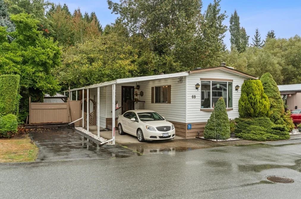 69 3300 HORN STREET, Abbotsford, BC — Residential for Sale - Main Photo