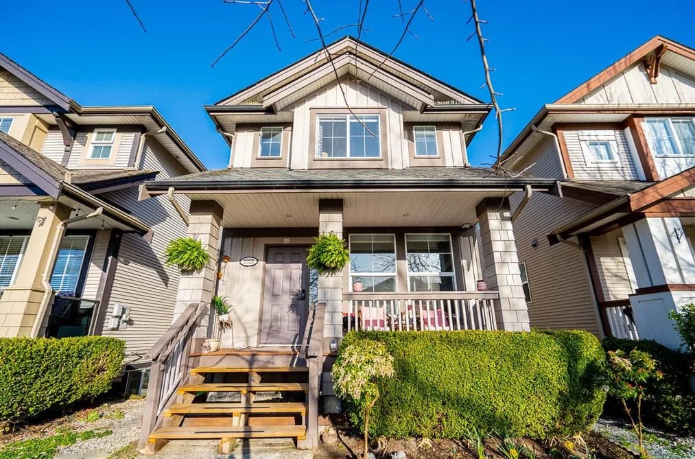 6926 190 STREET, Surrey, BC — Residential for Sale - Photo 2