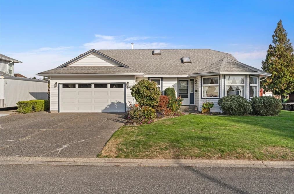 6930 COACH LAMP DRIVE, Chilliwack, BC — Residential for Sale - Main Photo