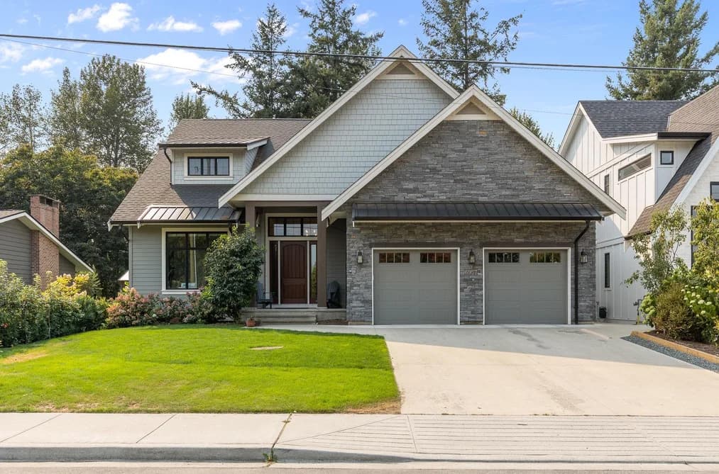 6957 CENTENNIAL DRIVE, Chilliwack, BC — Residential for Sale - Main Photo
