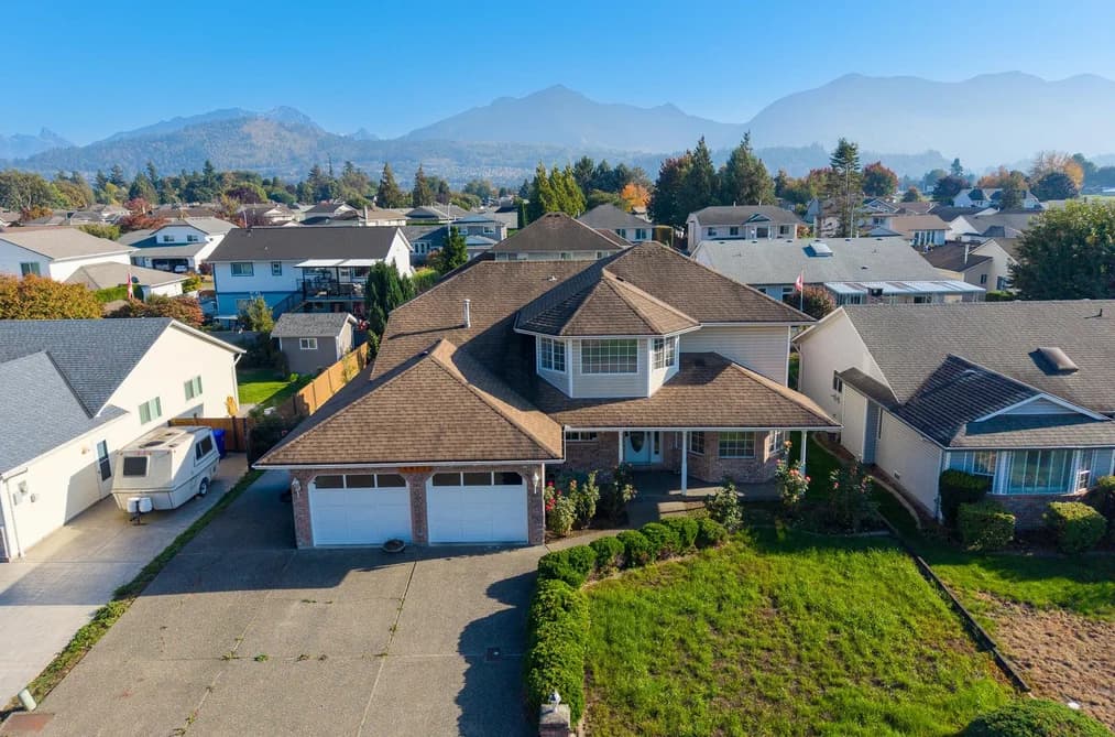 6973 COACH LAMP DRIVE, Chilliwack, BC — Residential for Sale - Main Photo