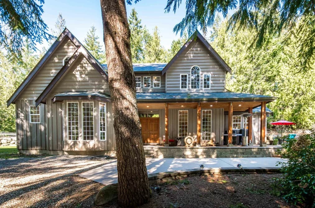 6979 SECHELT INLET ROAD, Sechelt, BC — Residential for Sale - Main Photo