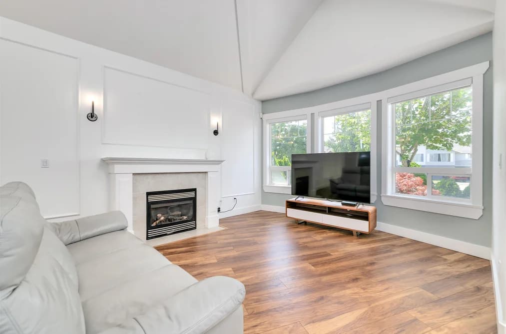 6982 BARNARD DRIVE, Richmond, BC — Residential for Sale - Photo 2
