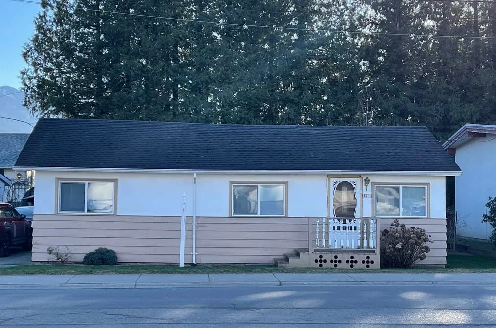 6988 CHEAM AVENUE, Agassiz, BC — Residential for Sale - Main Photo