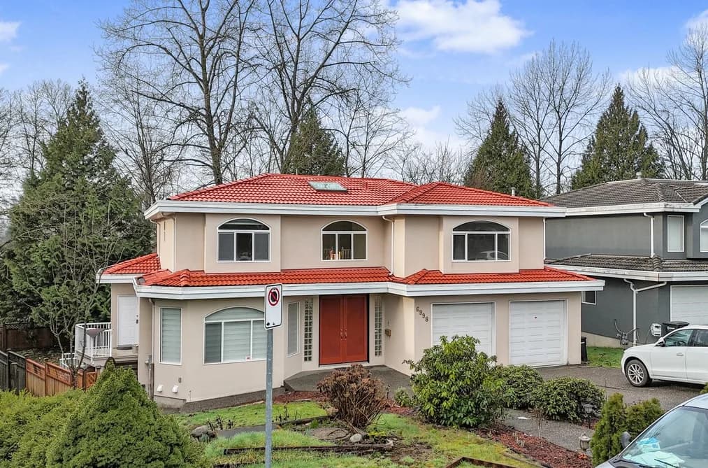 6998 FIELDING COURT, Burnaby, BC — Residential for Sale - Photo 2