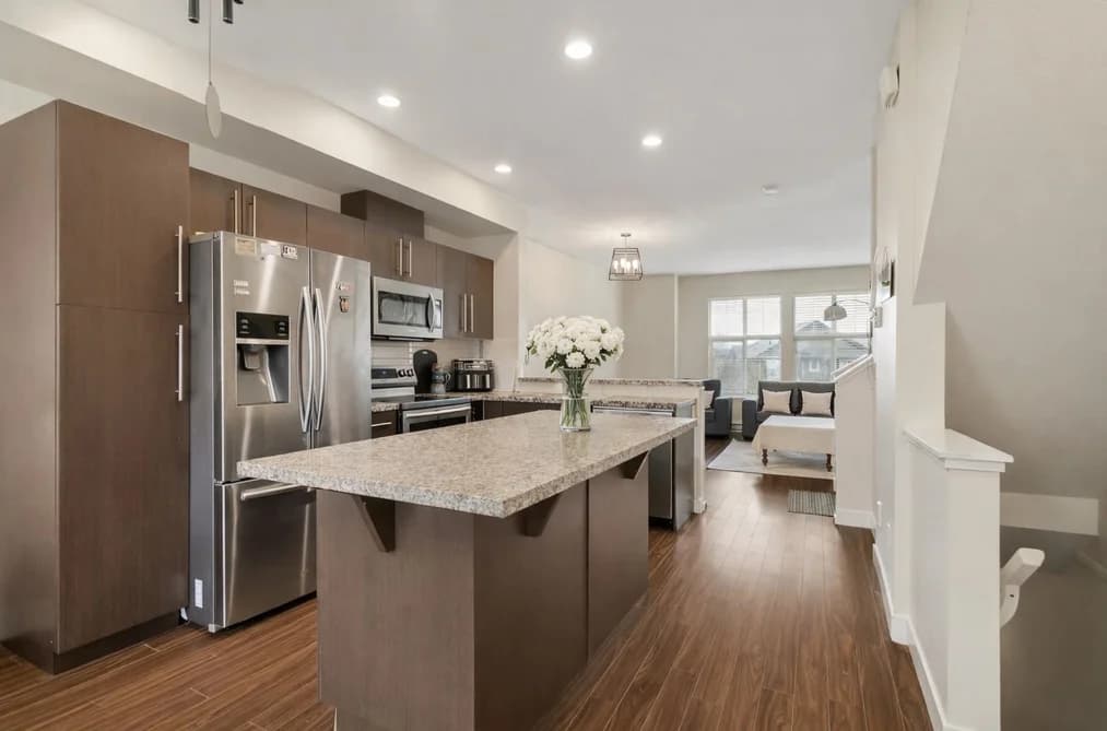 7 18211 70 AVENUE, Surrey, BC — Residential for Sale - Main Photo