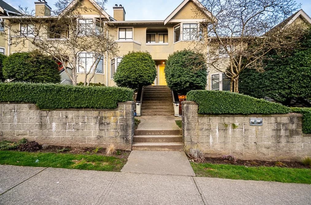 7 221 ASH STREET, New Westminster, BC — Residential for Sale - Main Photo