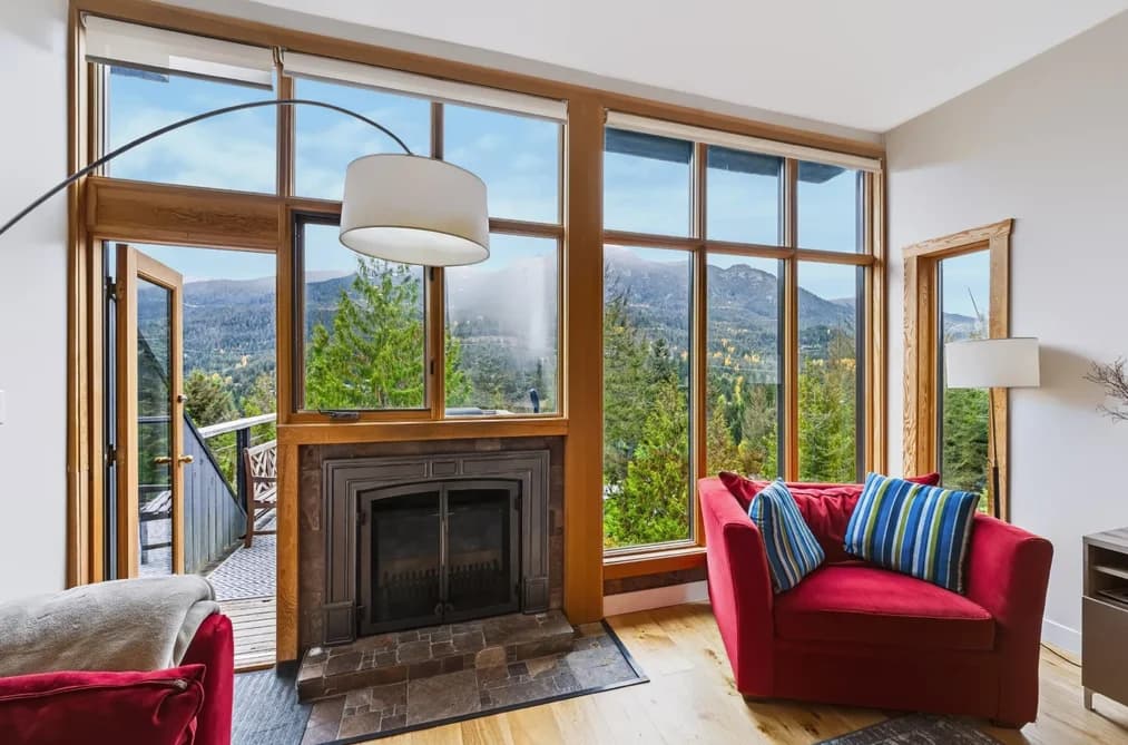 7 2221 GONDOLA WAY, Whistler, BC — Residential for Sale - Photo 2