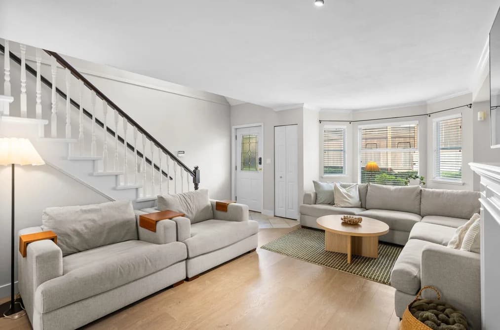 7 245 E 5TH STREET, North Vancouver, BC — Residential for Sale - Photo 2