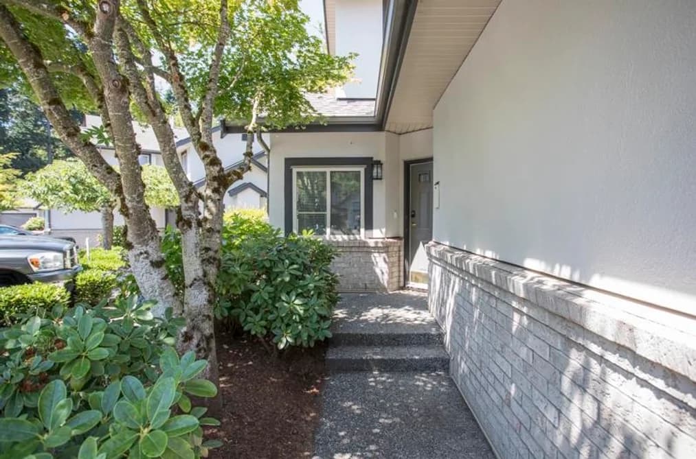 7 3387 KING GEORGE BOULEVARD, Surrey, BC — Residential for Sale - Photo 2