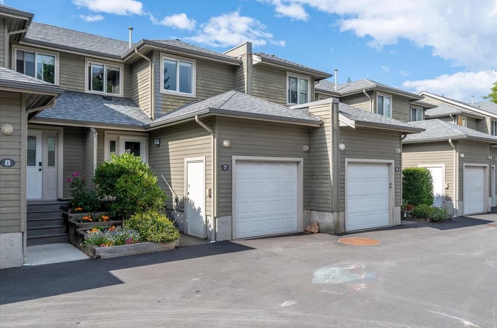 7 40200 GOVERNMENT ROAD, Squamish, BC — Residential for Sale - Photo 2