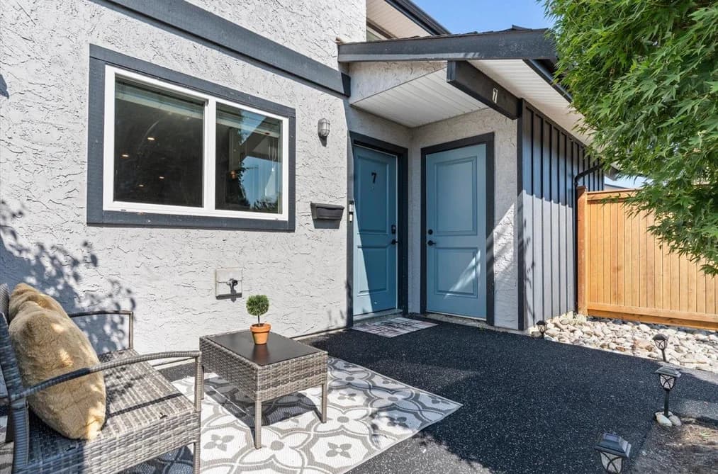 7 45927 LEWIS AVENUE, Chilliwack, BC — Residential for Sale - Main Photo