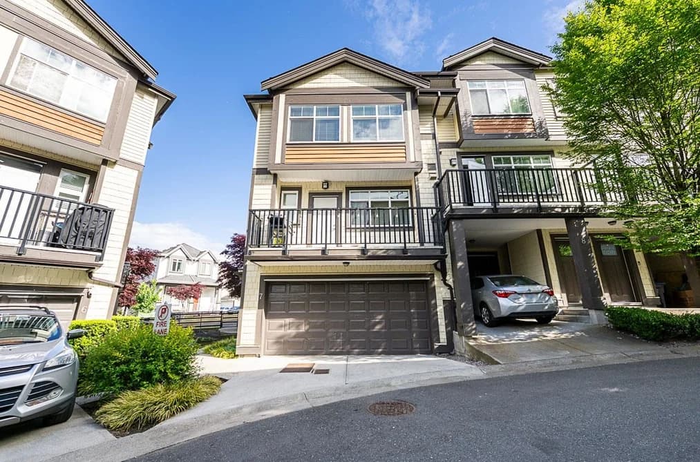 7 6055 138 STREET, Surrey, BC — Residential for Sale - Photo 2