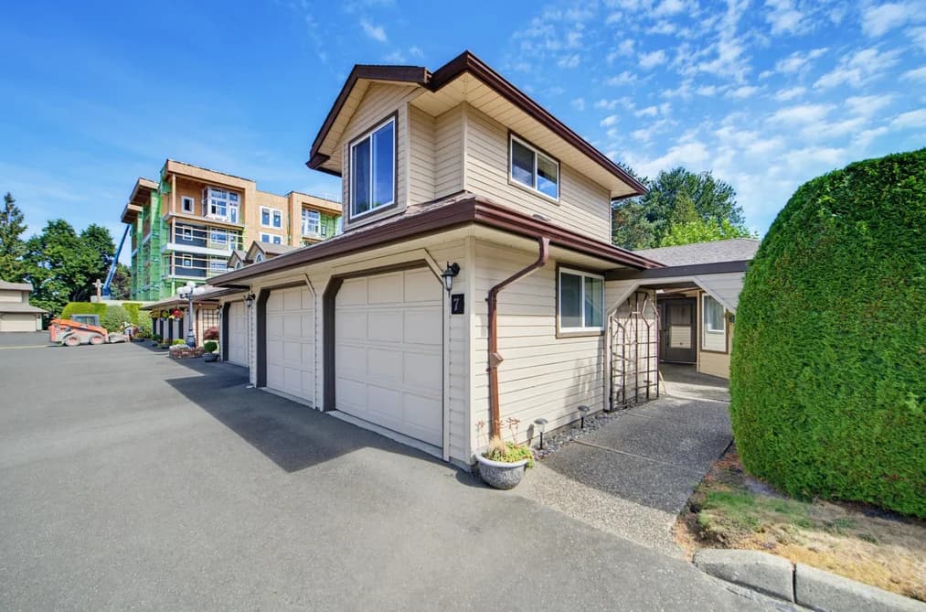 7 9515 WOODBINE STREET, Chilliwack, BC — Residential for Sale - Photo 2