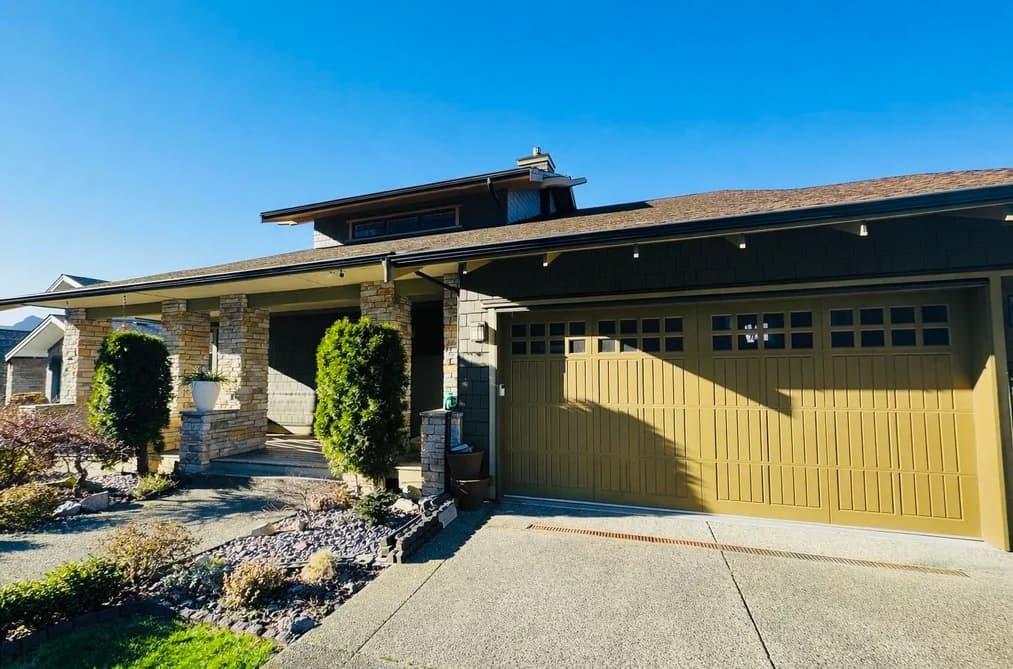 700 OCEAN CREST DRIVE, Furry Creek, BC — Residential for Sale - Main Photo