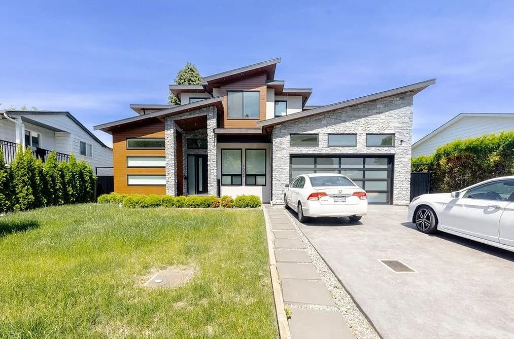 7002 W BREWSTER DRIVE, Delta, BC — Residential for Sale - Main Photo