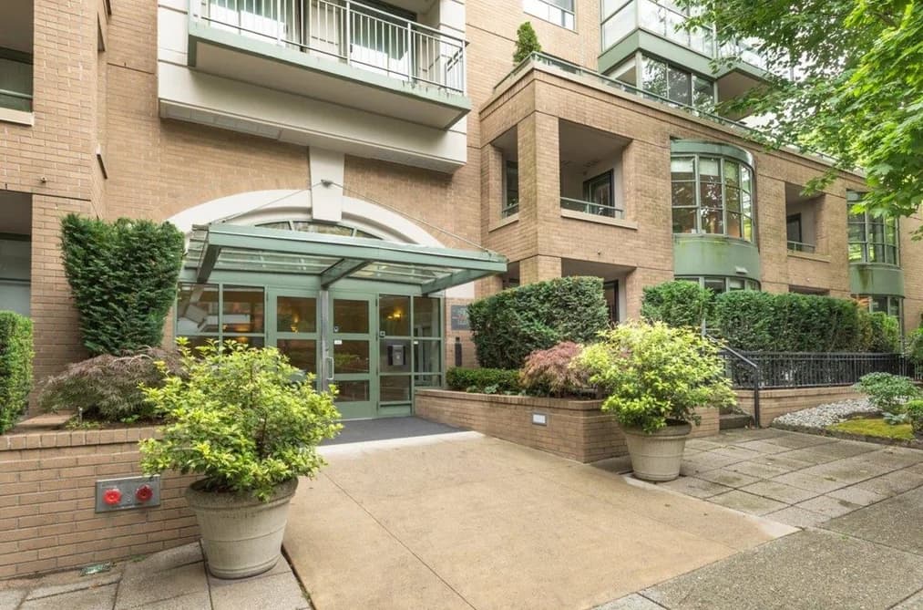 701 2288 PINE STREET, Vancouver, BC — Residential for Sale - Photo 2