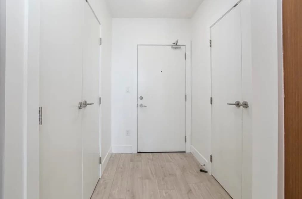 702 1155 THE HIGH STREET, Coquitlam, BC — Residential for Sale - Photo 2