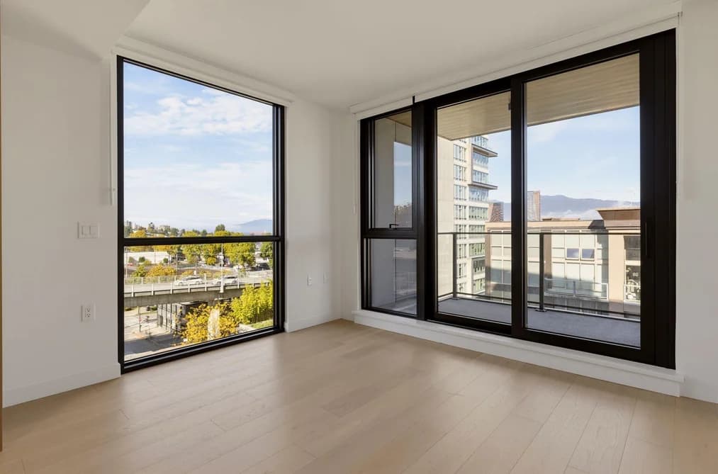 702 1530 W 6TH AVENUE, Vancouver, BC — Residential for Sale - Photo 2