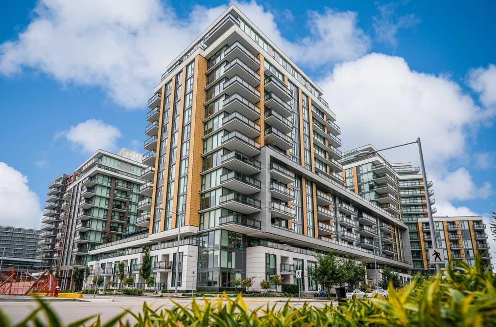 702 - 3200 Corvette Way, Richmond, BC - MLS: R3179887 - Photo 1 702 - 3200 Corvette Way, Richmond, BC - MLS: R3179887 - Photo 1