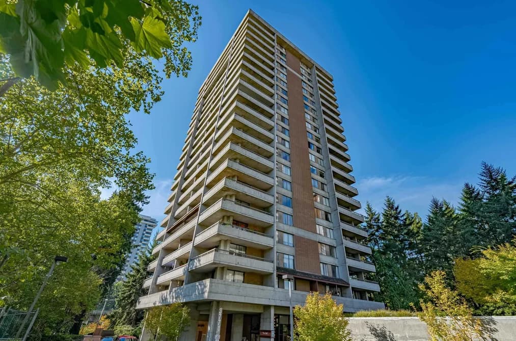 702 3771 BARTLETT COURT, Burnaby, BC — Residential for Sale - Main Photo