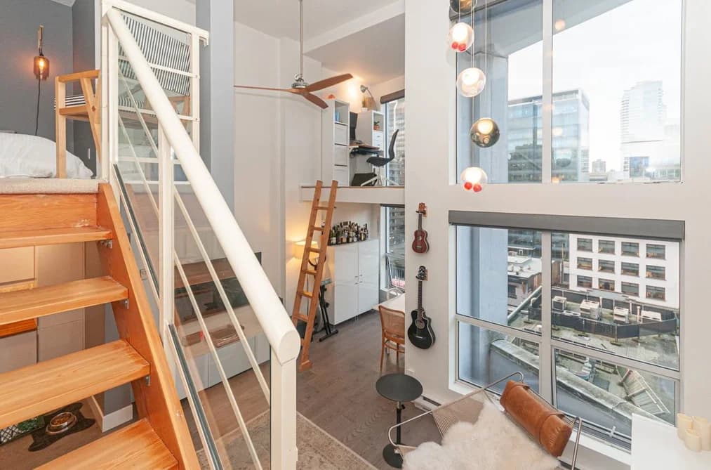 702 933 SEYMOUR STREET, Vancouver BC V6B 6L6 - Photo 1