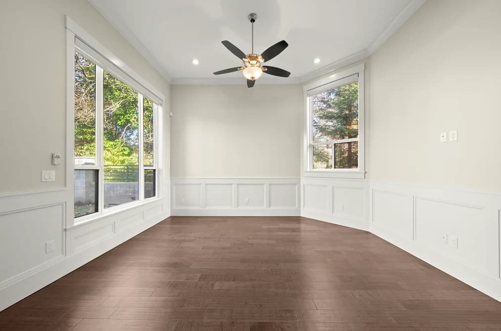 7028 BROADWAY, Burnaby, BC — Residential for Sale - Photo 2