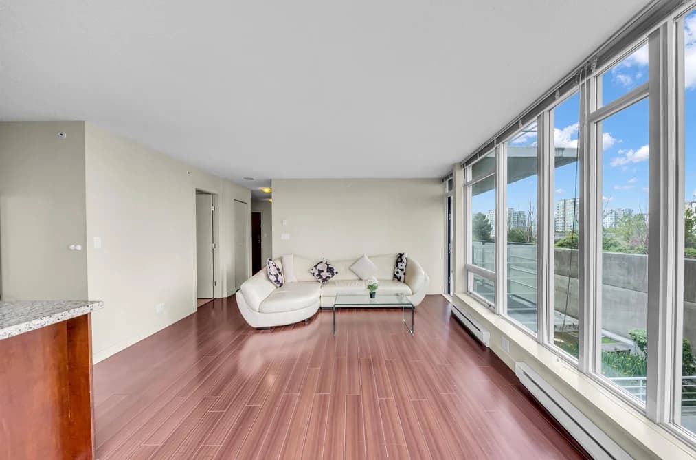 703 8288 LANSDOWNE ROAD, Richmond, BC — Residential for Sale - Photo 2