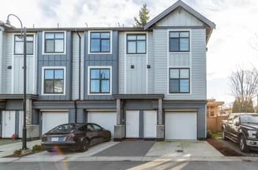 Townhouse for sale at 704 2267 Mckenzie Road Abbotsford British Columbia - MLS: R3143568