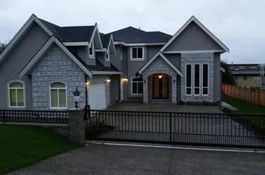 House for sale at 704 Quadling Avenue Coquitlam British Columbia - MLS: R3069476