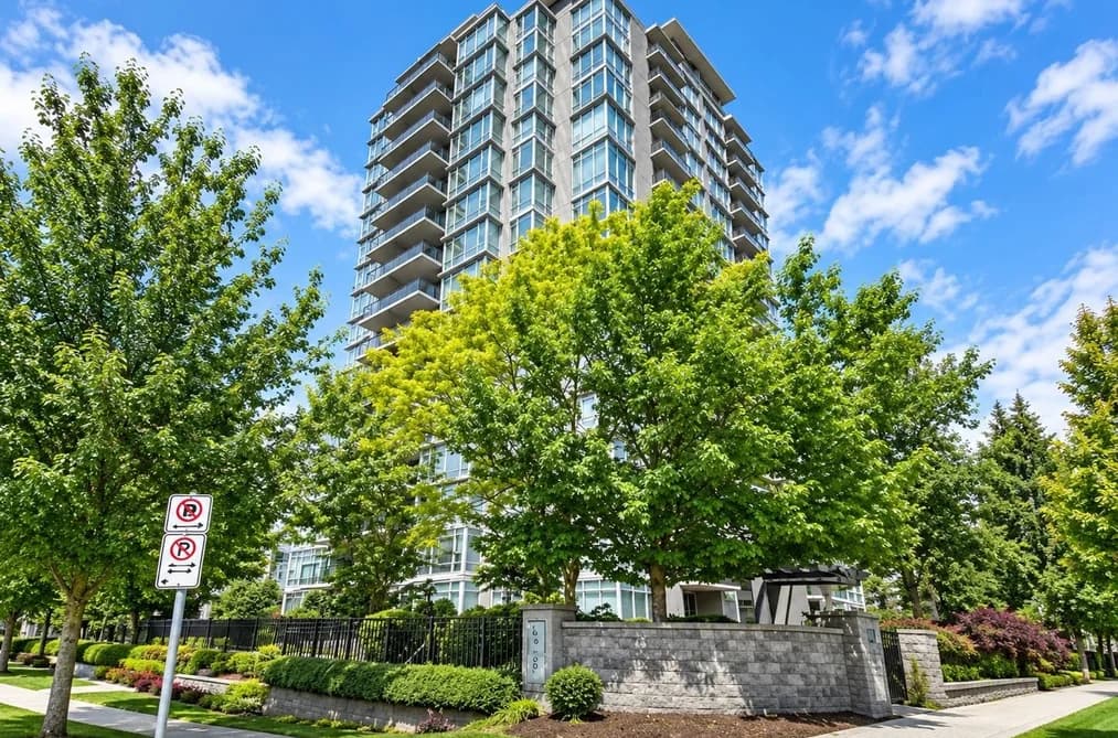 705 555 DELESTRE AVENUE, Coquitlam, BC — Residential for Sale - Main Photo