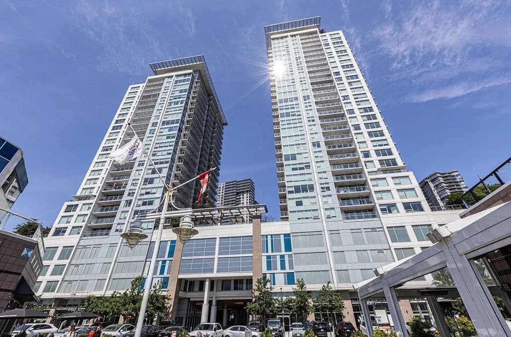 705 908 QUAYSIDE DRIVE, New Westminster, BC — Residential for Sale - Main Photo