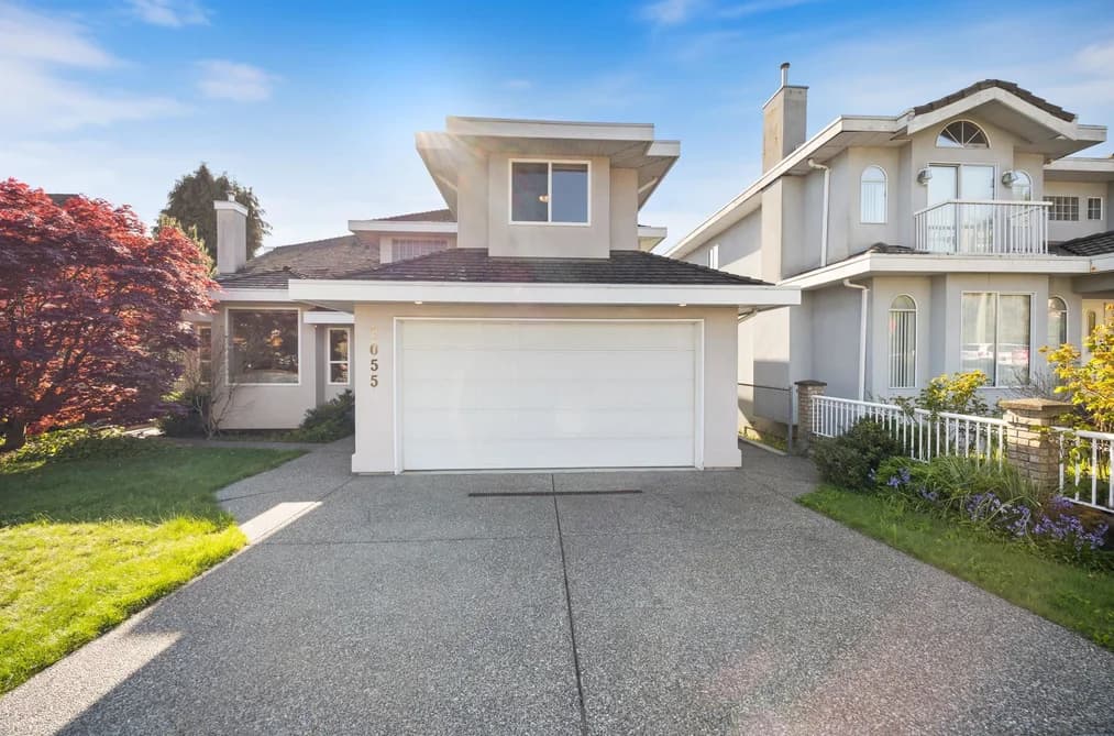 7055 GRAY AVENUE, Burnaby, BC — Residential for Sale - Photo 2