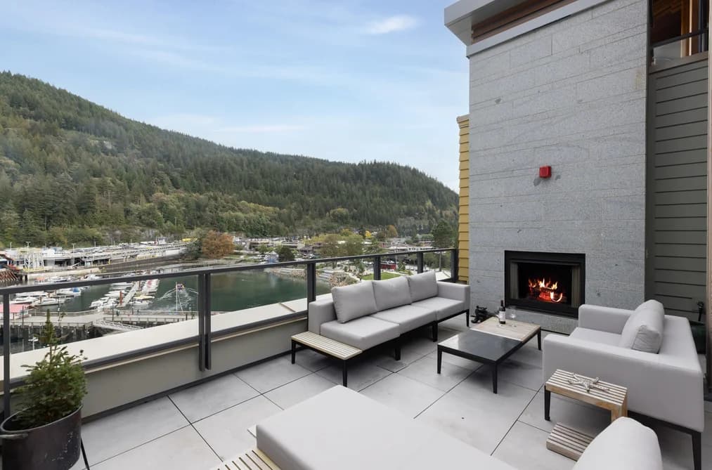 706 6707 NELSON AVENUE, West Vancouver, BC — Residential for Sale - Main Photo
