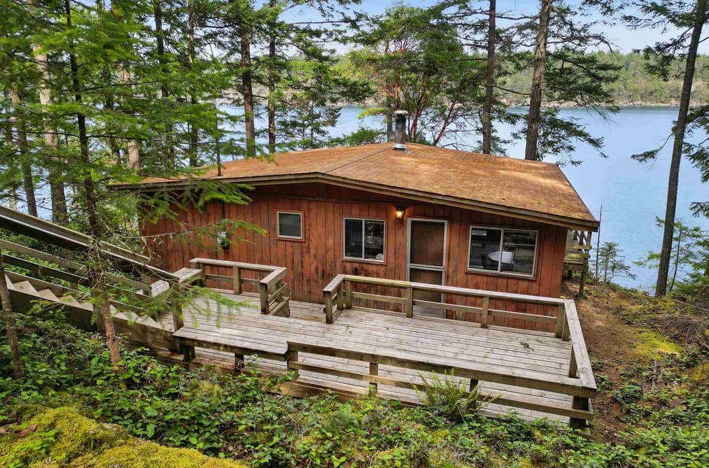 707 WILKS ROAD, Mayne Island, BC — Residential for Sale - Photo 2