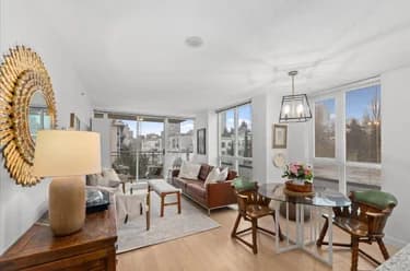 Condo for sale at 708 188 E Esplanade North Vancouver British Columbia - MLS: R3138584