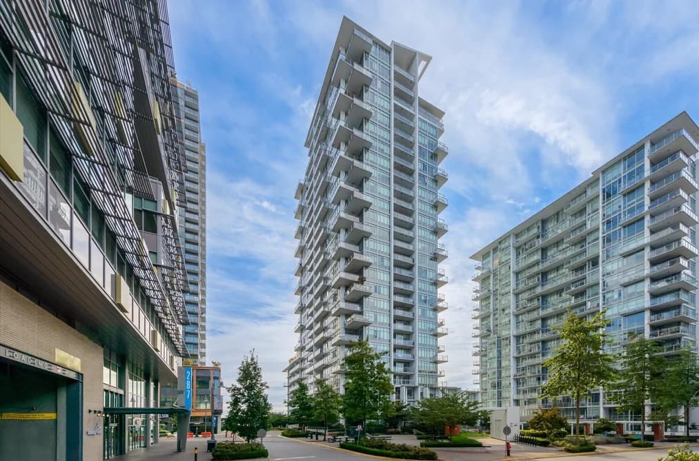 708 258 NELSON'S COURT, New Westminster, BC — Residential for Sale - Main Photo