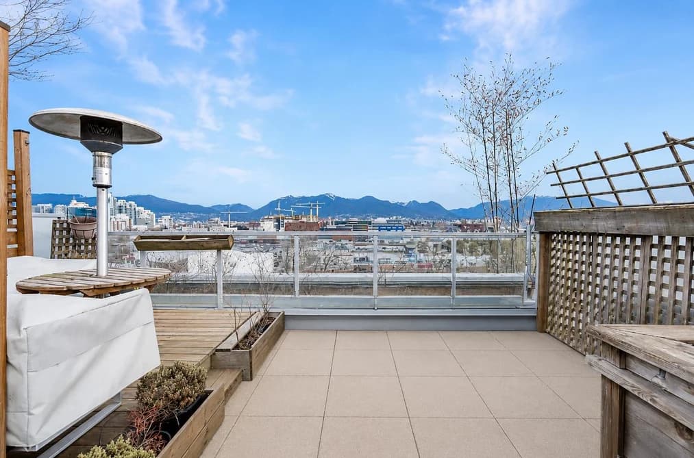 708 384 E 1ST AVENUE, Vancouver, BC — Residential for Sale - Main Photo