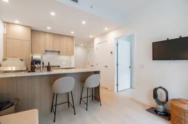 Condo for sale at 708 626 Claremont Street Coquitlam British Columbia - MLS: R3156492