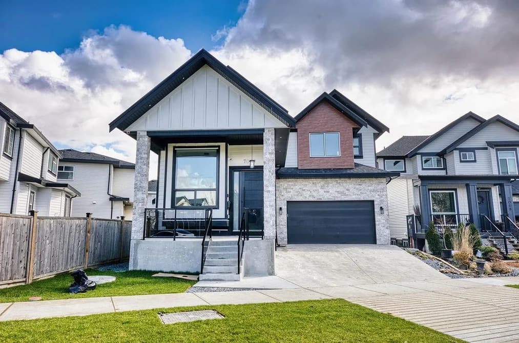 7080 192A STREET, Surrey, BC — Residential for Sale - Photo 2