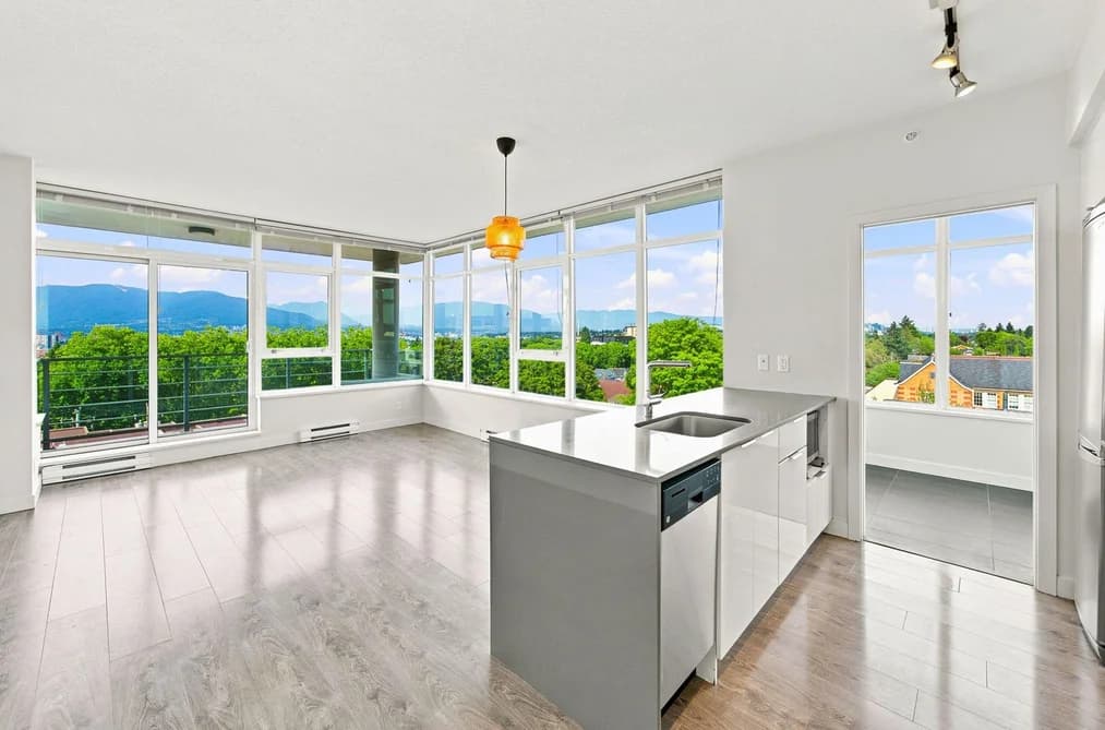 709 2788 PRINCE EDWARD STREET, Vancouver, BC — Residential for Sale - Photo 2