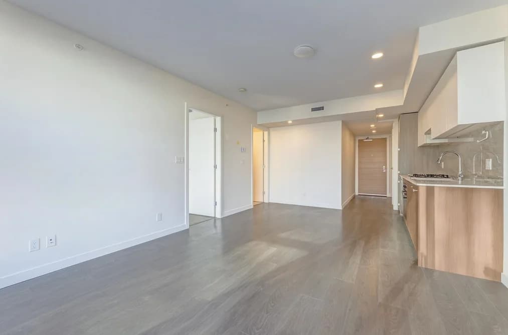 709 6633 BUSWELL STREET, Richmond, BC — Residential for Sale - Photo 2