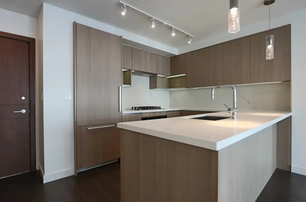 709 8833 HAZELBRIDGE WAY, Richmond, BC — Residential for Sale - Photo 2